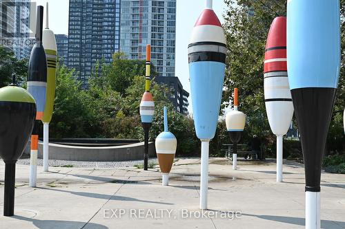 3303 - 21 Iceboat Terrace, Toronto (Waterfront Communities), ON - Outdoor