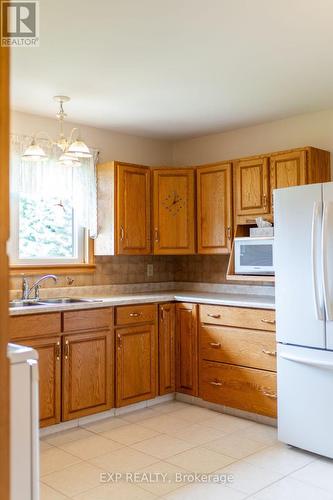 2106 County Road 30 Road N, Brighton, ON - Indoor Photo Showing Kitchen