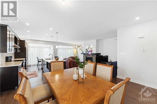 219 Pingwi Place, Ottawa, ON - Indoor Photo Showing Dining Room