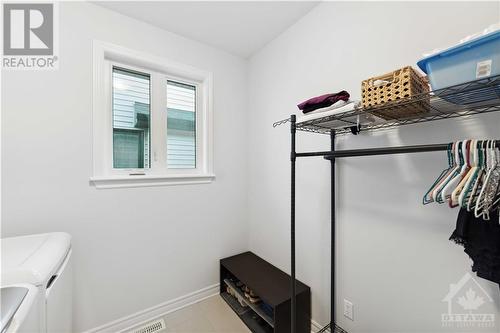 219 Pingwi Place, Ottawa, ON - Indoor