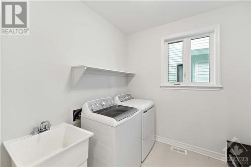 219 Pingwi Place, Ottawa, ON - Indoor Photo Showing Laundry Room