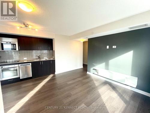 1703 - 255 Village Green Square, Toronto, ON - Indoor Photo Showing Kitchen