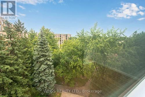 613 - 326 Major Mackenzie Drive E, Richmond Hill (Crosby), ON -  With View