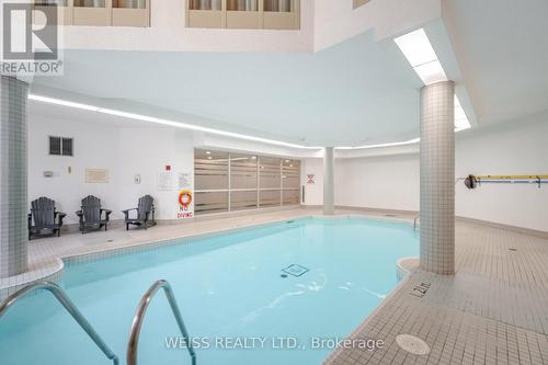 613 - 326 Major Mackenzie Drive E, Richmond Hill (Crosby), ON - Indoor Photo Showing Other Room With In Ground Pool