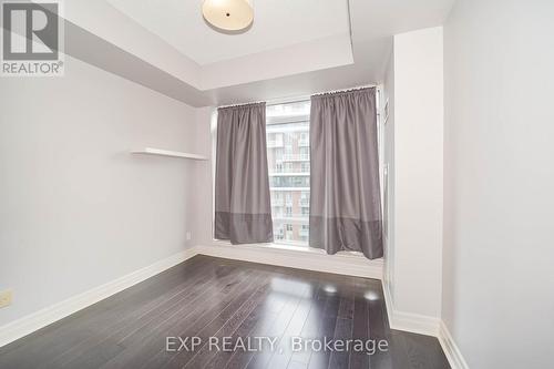 913E - 8110 Birchmount Road, Markham (Unionville), ON - Indoor Photo Showing Other Room