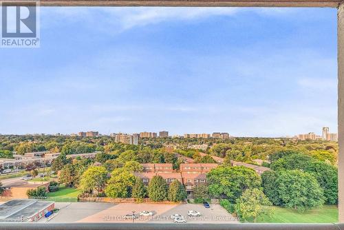 1107 - 812 Burnhamthorpe Road, Toronto (Markland Wood), ON - Outdoor With View