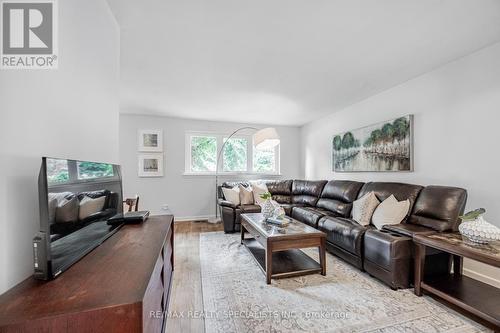 43 Ashfield Drive, Toronto (Eringate-Centennial-West Deane), ON - Indoor Photo Showing Living Room