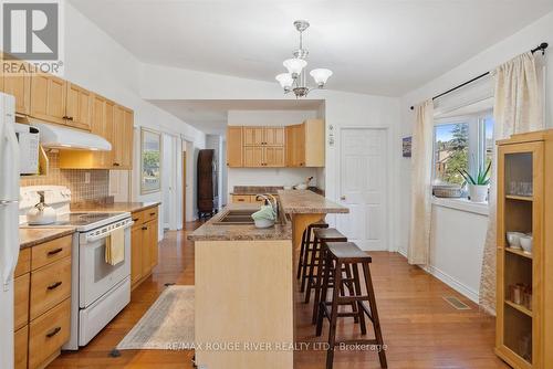 708 Montbeck Crescent, Mississauga (Lakeview), ON - Indoor Photo Showing Kitchen