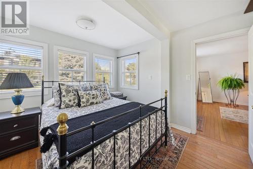 708 Montbeck Crescent, Mississauga, ON - Indoor Photo Showing Bedroom