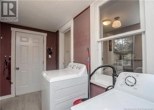 15 Moffatt Lane, Sackville, NB - Indoor Photo Showing Laundry Room