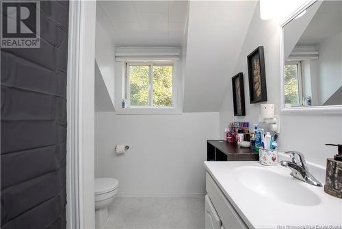 15 Moffatt Lane, Sackville, NB - Indoor Photo Showing Bathroom