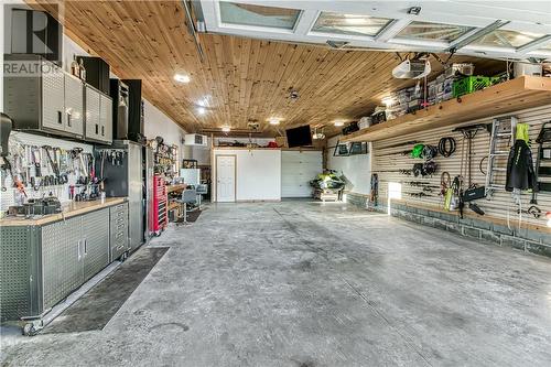 3436 Edna Street, Chelmsford, ON - Indoor Photo Showing Garage