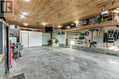 3436 Edna Street, Chelmsford, ON - Indoor Photo Showing Garage