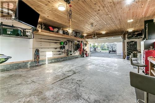 3436 Edna Street, Chelmsford, ON - Indoor Photo Showing Garage