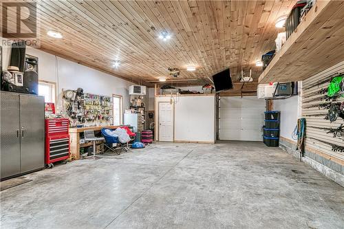 3436 Edna Street, Chelmsford, ON - Indoor Photo Showing Garage