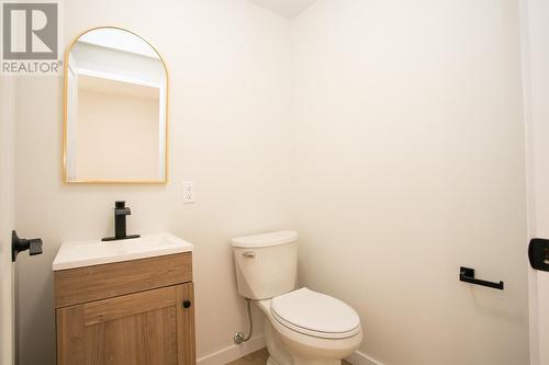 193 Kohler St, Sault Ste. Marie, ON - Indoor Photo Showing Bathroom