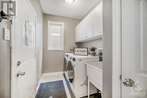 64 Hartsmere Drive, Ottawa, ON - Indoor Photo Showing Laundry Room