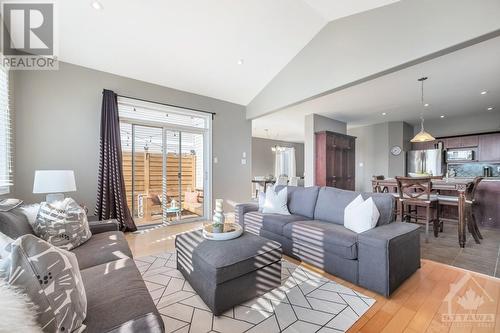 64 Hartsmere Drive, Ottawa, ON - Indoor Photo Showing Living Room