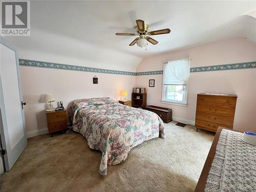 730 London Road, Sarnia, ON - Indoor Photo Showing Bedroom