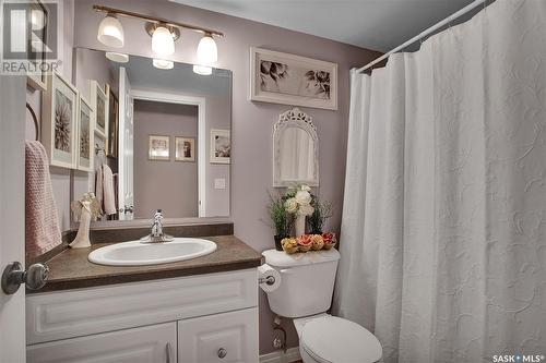 110 600 Centennial Boulevard, Warman, SK - Indoor Photo Showing Bathroom