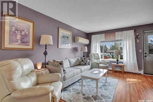 110 600 Centennial Boulevard, Warman, SK - Indoor Photo Showing Living Room