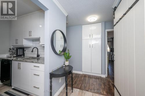 304 - 727 Deveron Crescent, London, ON - Indoor Photo Showing Kitchen