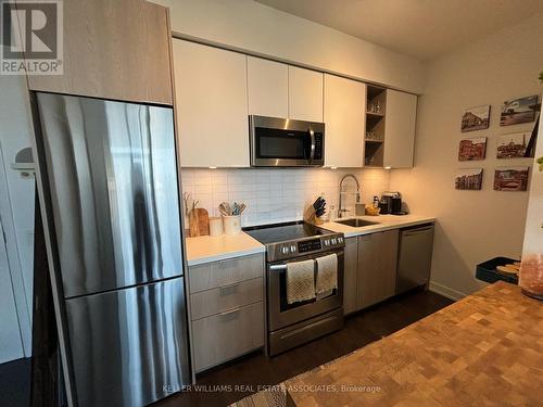 1108 - 30 Ordnance Street, Toronto (Niagara), ON - Indoor Photo Showing Kitchen