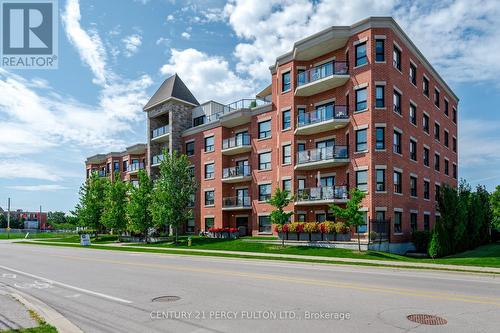 408 - 58 Glenelg Street W, Kawartha Lakes, ON - Outdoor With Facade