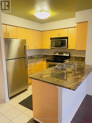 3303 - 4968 Yonge Street, Toronto, ON - Indoor Photo Showing Kitchen With Double Sink