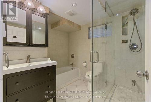 588 Brimley Road, Toronto (Eglinton East), ON - Indoor Photo Showing Bathroom