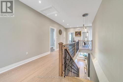 28 Innisdale Drive, Toronto, ON - Indoor Photo Showing Other Room