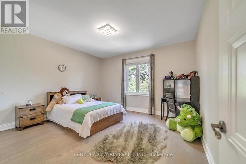 28 Innisdale Drive, Toronto (Wexford-Maryvale), ON - Indoor Photo Showing Bedroom