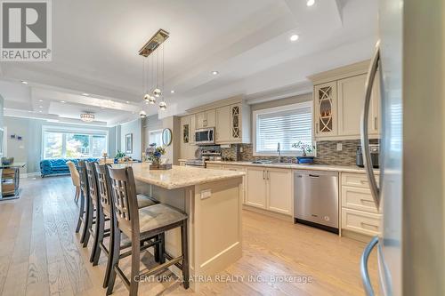 28 Innisdale Drive, Toronto, ON - Indoor