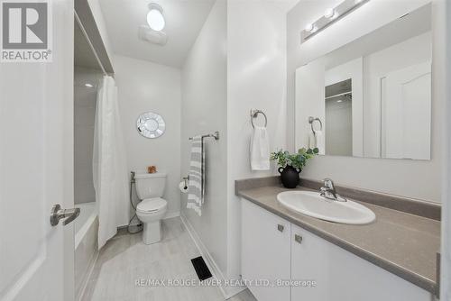 113 Cathedral Drive, Whitby (Rolling Acres), ON - Indoor Photo Showing Bathroom