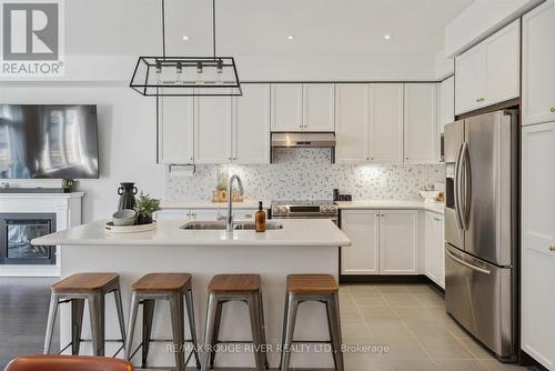 113 Cathedral Drive, Whitby (Rolling Acres), ON - Indoor Photo Showing Kitchen With Stainless Steel Kitchen With Upgraded Kitchen