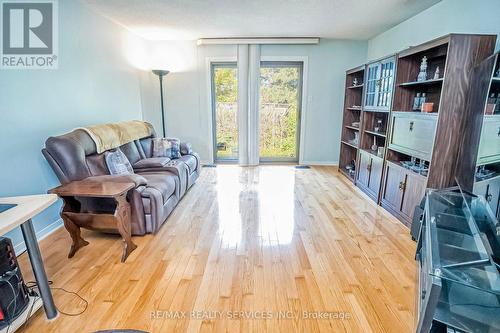 102 Pennyhill Drive, Toronto (Malvern), ON - Indoor