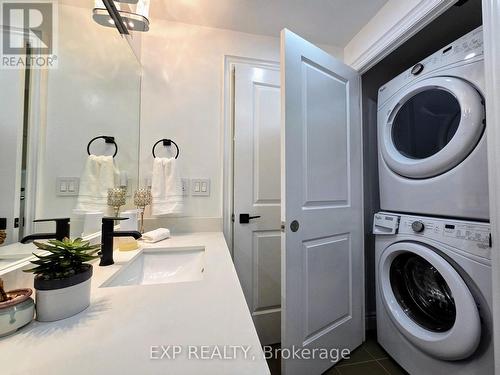 309 - 38 Cedarland Drive, Markham, ON - Indoor Photo Showing Laundry Room