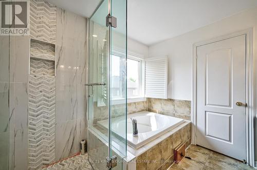 816 Millard Street, Whitchurch-Stouffville, ON - Indoor Photo Showing Bathroom