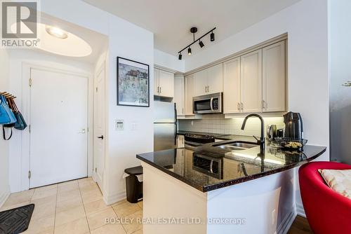 Ph09 - 2083 Lake Shore Boulevard W, Toronto (Mimico), ON - Indoor Photo Showing Kitchen With Double Sink