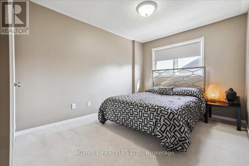 455 Barondale Drive, Mississauga (Hurontario), ON - Indoor Photo Showing Bedroom