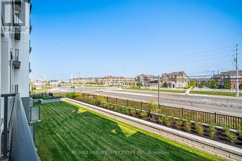 210 - 1440 Clarriage Court, Milton, ON - Outdoor