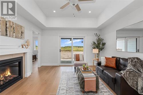 80 Jewel, Harrow, ON - Indoor Photo Showing Living Room With Fireplace