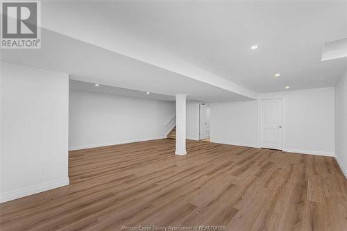 80 Jewel, Harrow, ON - Indoor Photo Showing Other Room