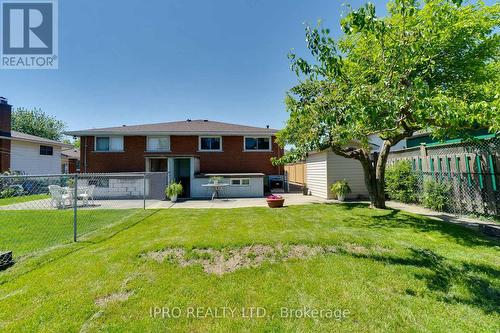 18 Costain Court, Hamilton, ON - Outdoor