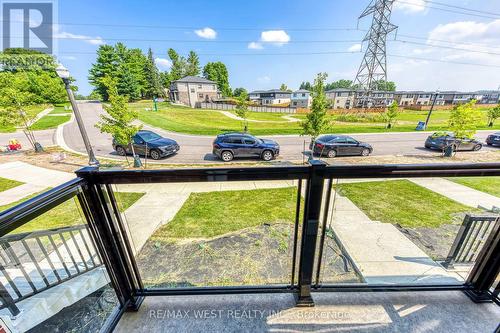 41 - 253 Chapel Hill Drive, Kitchener, ON - Outdoor