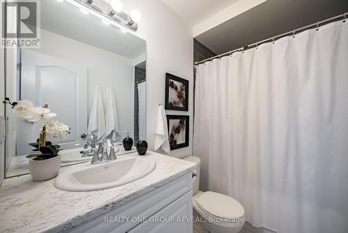 525 Hayward Street, Cobourg, ON - Indoor Photo Showing Bathroom