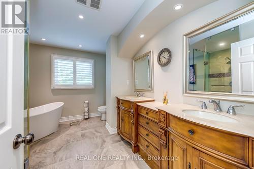 1125 Windrush Drive, Oakville (Glen Abbey), ON - Indoor Photo Showing Bathroom