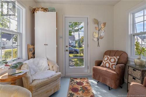 129 Shirley, Moncton, NB - Indoor Photo Showing Living Room