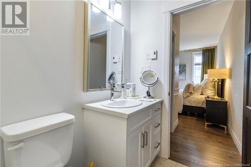 22 Eaglewood, Moncton, NB - Indoor Photo Showing Bathroom