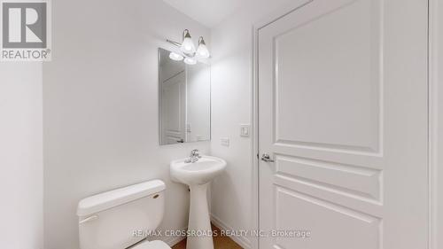 608 - 225 Webb Drive, Mississauga (City Centre), ON - Indoor Photo Showing Bathroom